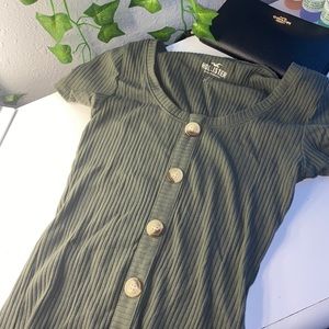 Green bottom up top.